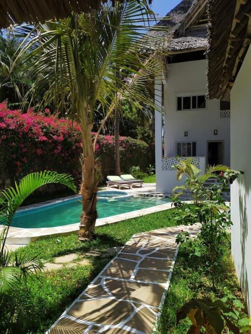Garoda House Turtle Bay Jacuzzi ☆☆☆☆☆ Kilifi Watamu Exterior photo